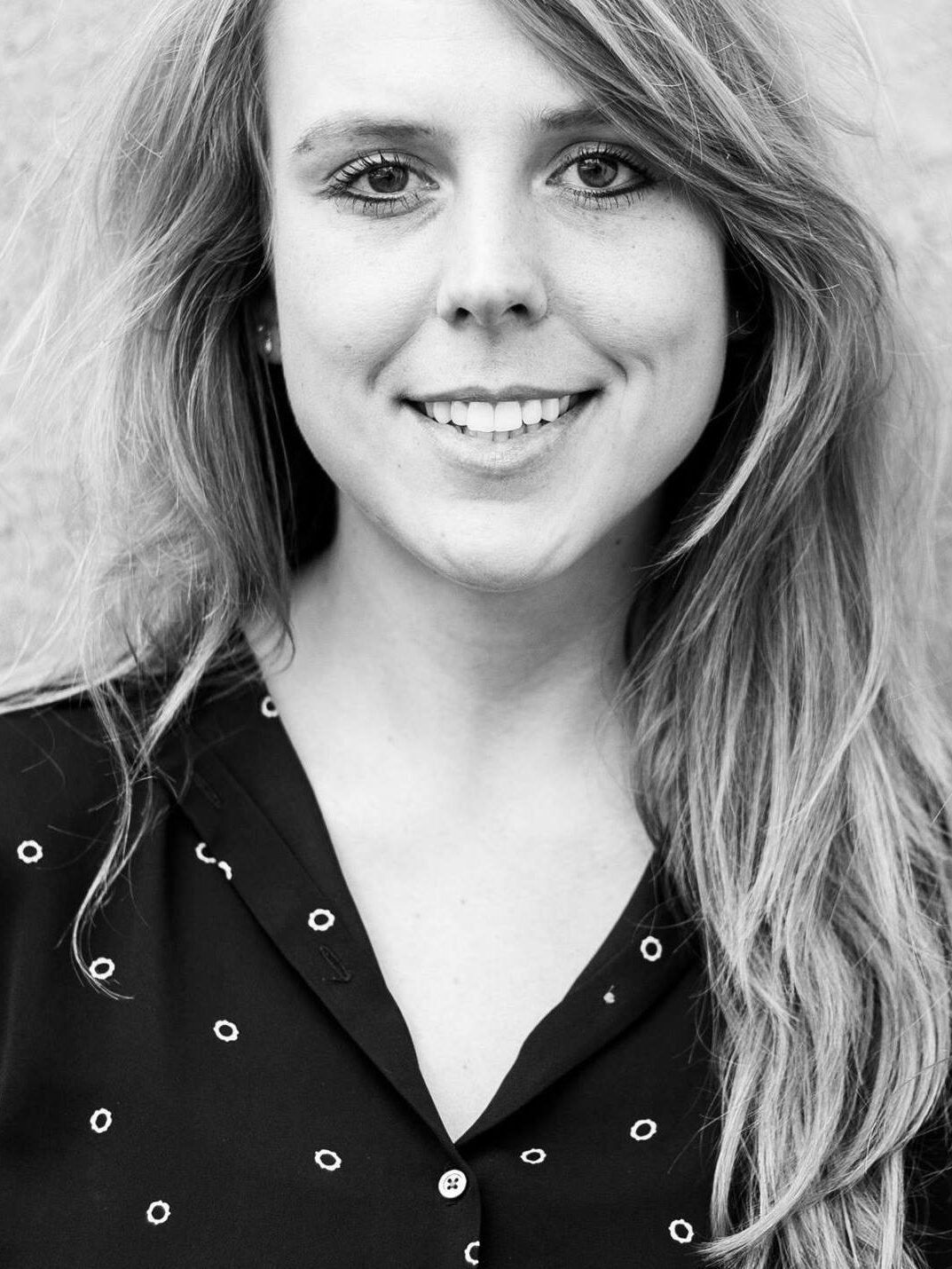 Portrait of Lianne Koster, collaboration partner for graphic work and web design at Studio JAAF.